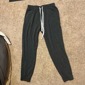 L dark grey joggers
